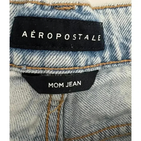 AEROPOSTALE High-Rise Mom Jean Women's Size 10 Light Wash - Picture 11 of 11